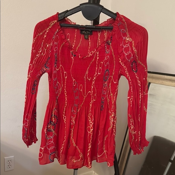 Melissa Paige Tops - Melissa Paige Red Pleated 3/4 Sleeve Blouse